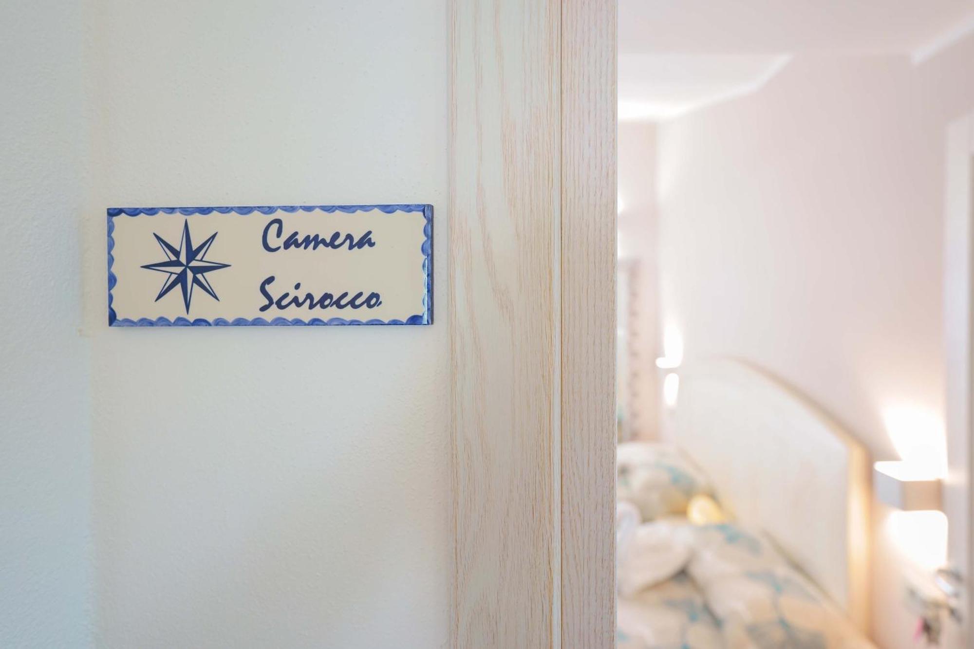 La Rosa Dei Venti Bed and Breakfast Villasimius Εξωτερικό φωτογραφία