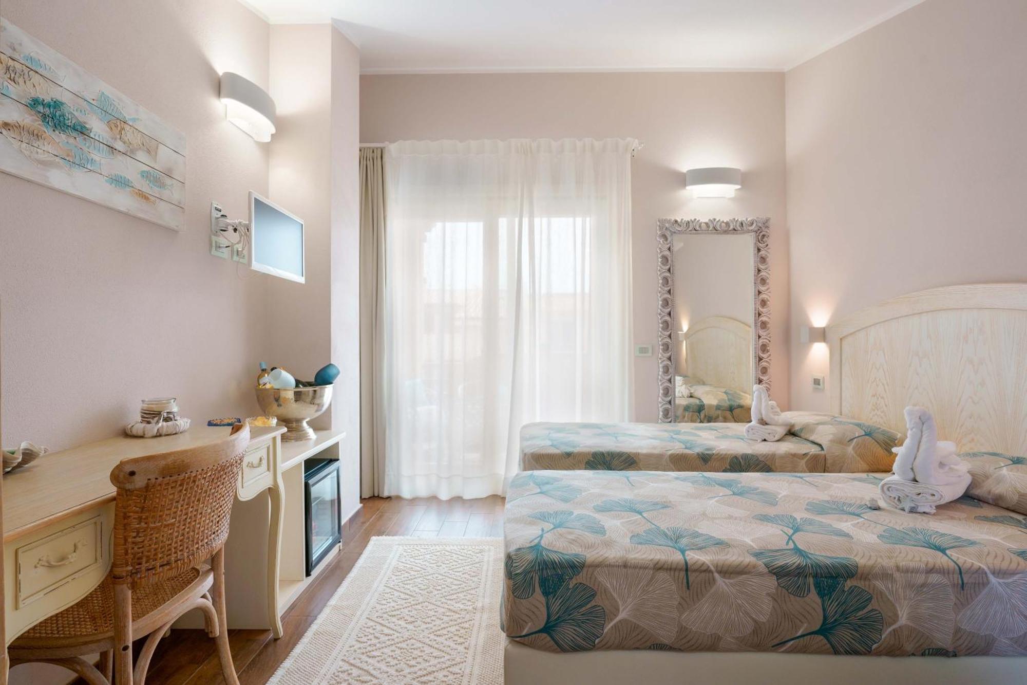 La Rosa Dei Venti Bed and Breakfast Villasimius Εξωτερικό φωτογραφία