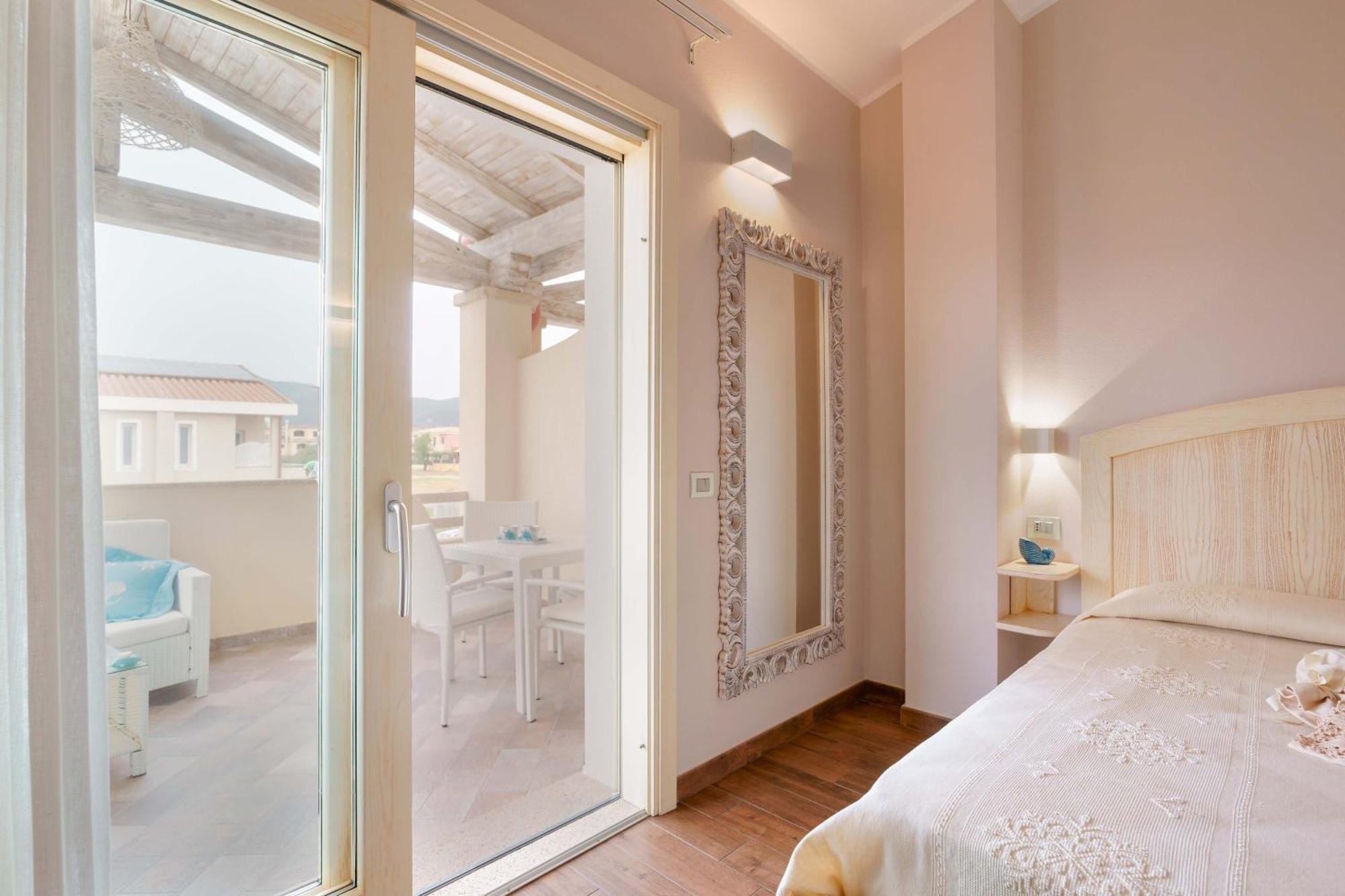 La Rosa Dei Venti Bed and Breakfast Villasimius Εξωτερικό φωτογραφία