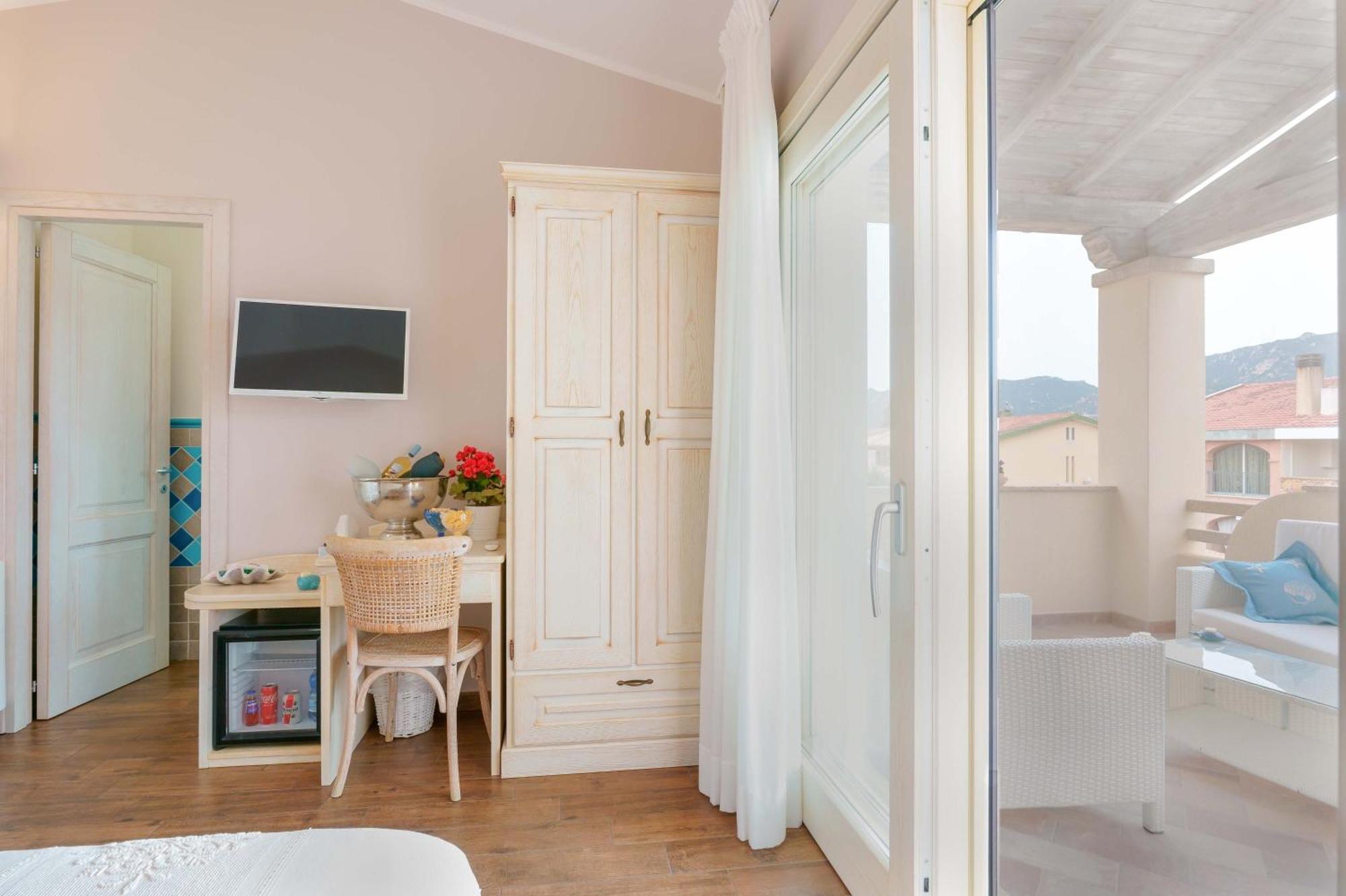 La Rosa Dei Venti Bed and Breakfast Villasimius Εξωτερικό φωτογραφία
